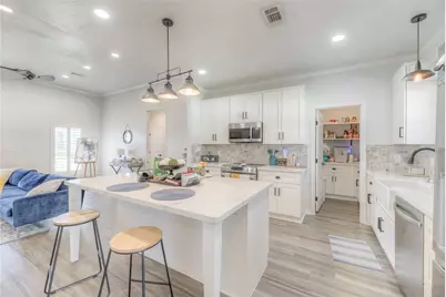 276 Resort Drive, Livingston, TX 77351 - Photo 9