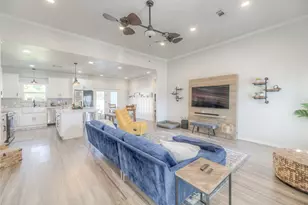 276 Resort Dr, Livingston, TX 77351 - Photo 7