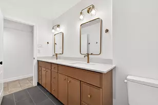 5422 Hummingbird St, Houston, TX 77096 - Photo 29