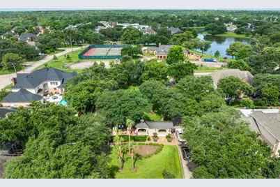 5534 Honor Drive, Houston, TX 77041 - Photo 45