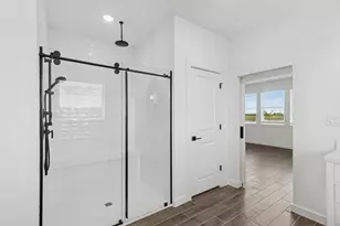 12226 Old Fashion Cir, Mont Belvieu, TX 77535 - Photo 19