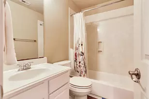 10 W Lasting Spring, The Woodlands, TX 77389 - Photo 35