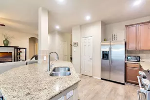 10 W Lasting Spring, The Woodlands, TX 77389 - Photo 17