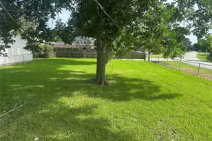4959 Garfield Ave, Groves, TX 77619 - Photo 3