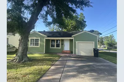 4959 Garfield Avenue, Groves, TX 77619 - Photo 1