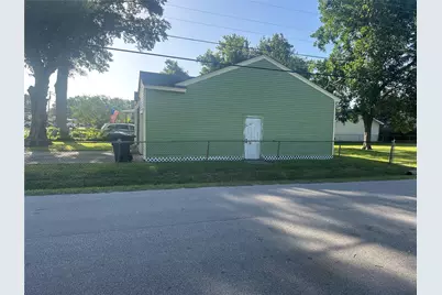 4959 Garfield Avenue, Groves, TX 77619 - Photo 11