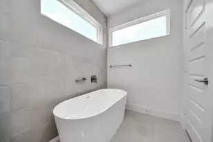 13109 Moncloa Dr, Houston, TX 77047 - Photo 13