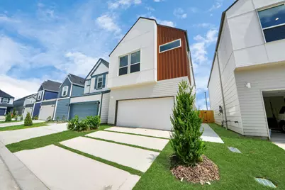 13109 Moncloa Drive, Houston, TX 77047 - Photo 1