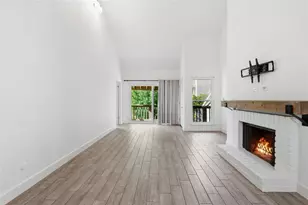 2100 Tanglewilde St, Houston, TX 77063 - Photo 5