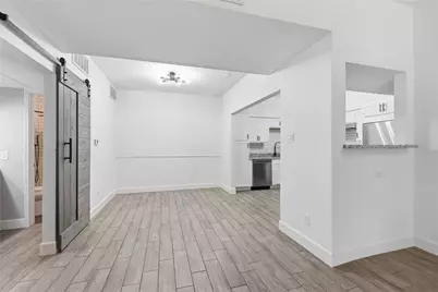 2100 Tanglewilde Street #378, Houston, TX 77063 - Photo 9