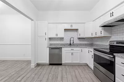 2100 Tanglewilde Street #378, Houston, TX 77063 - Photo 13