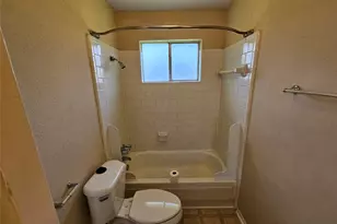 7407 Frostview Ln, Houston, TX 77489 - Photo 13