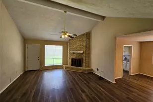 7407 Frostview Ln, Houston, TX 77489 - Photo 5