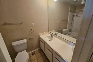 7407 Frostview Ln, Houston, TX 77489 - Photo 17