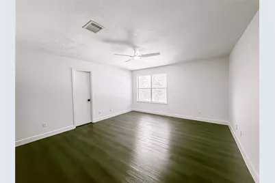 2106 Lakeshore Forest Court, Missouri City, TX 77459 - Photo 29