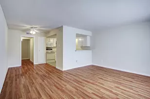 1624 Marshall St, Houston, TX 77006 - Photo 3