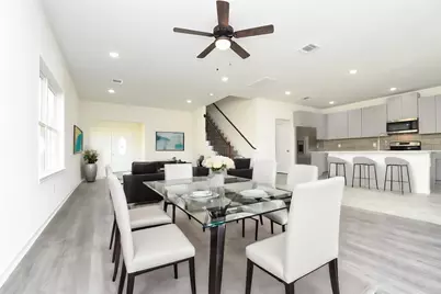 2811 Topiary Lane, Houston, TX 77014 - Photo 5