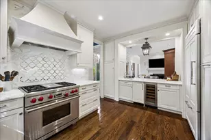 20 Pine Briar Cir, Houston, TX 77056 - Photo 13