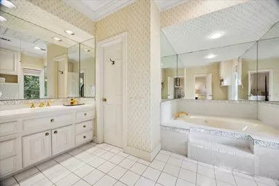 20 Pine Briar Circle, Houston, TX 77056 - Photo 23