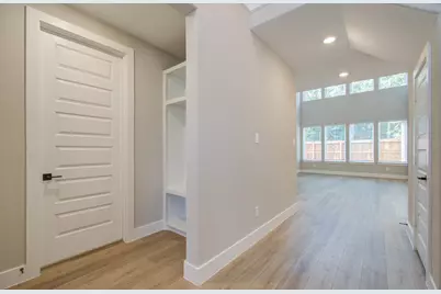 9950 Wild Indigo Circle, Conroe, TX 77385 - Photo 7