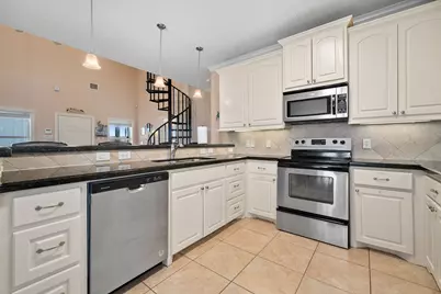 970 Bolivar Dunes Boulevard, Gilchrist, TX 77617 - Photo 9
