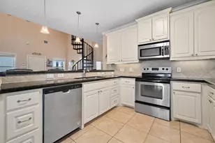 970 Bolivar Dunes Blvd, Gilchrist, TX 77617 - Photo 9