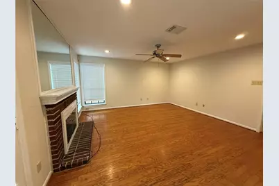 6810 Redwood Falls Drive, Pasadena, TX 77505 - Photo 11