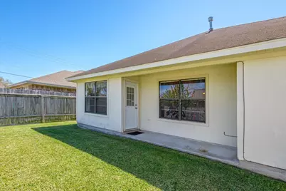 2604 27th Avenue N, Texas City, TX 77590 - Photo 17