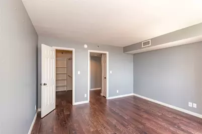 3525 Sage Road #1402, Houston, TX 77056 - Photo 11