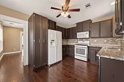 1305 Munger Street, Houston, TX 77023 - Photo 11