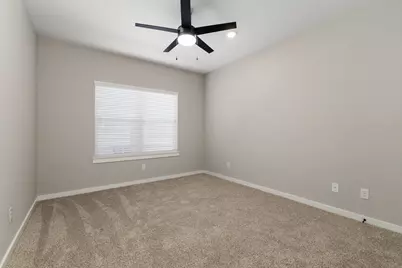 6716 Parker Oaks Lane, Houston, TX 77076 - Photo 21