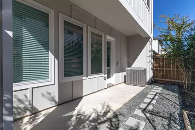 6716 Parker Oaks Lane, Houston, TX 77076 - Photo 27