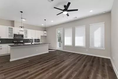 6716 Parker Oaks Lane, Houston, TX 77076 - Photo 5