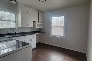 5318 Chennault Rd, Houston, TX 77033 - Photo 7