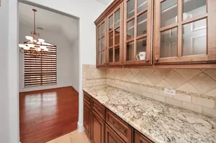 1807 Ravenel Ln, Sugar Land, TX 77479 - Photo 19