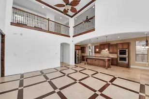 1807 Ravenel Ln, Sugar Land, TX 77479 - Photo 15