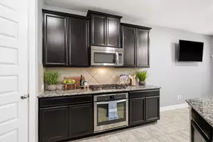 18003 Tall Chestnut St, Cypress, TX 77429 - Photo 17