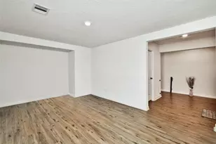 4850 Austin Mdw Ln, Katy, TX 77449 - Photo 15