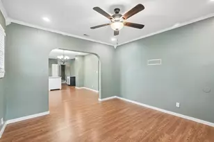 1315 E Arlington Ave, Fort Worth, TX 76104 - Photo 13