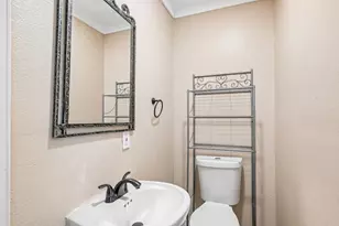1315 E Arlington Ave, Fort Worth, TX 76104 - Photo 19