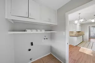 1927 Westlake Rd, Houston, TX 77062 - Photo 23