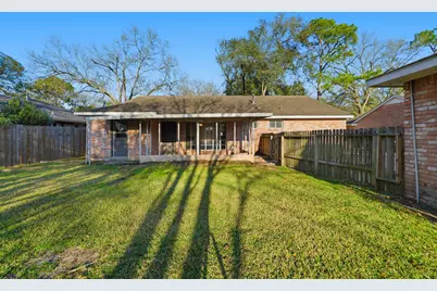 1927 Westlake Road, Houston, TX 77062 - Photo 25