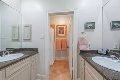 2026 Elmen Street, Houston, TX 77019 - Photo 33