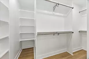 903 E 37th St, Houston, TX 77022 - Photo 5