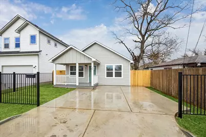 903 E 37th Street, Houston, TX 77022 - Photo 1