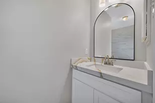 2314 Avery Park Dr, Sugar Land, TX 77498 - Photo 31