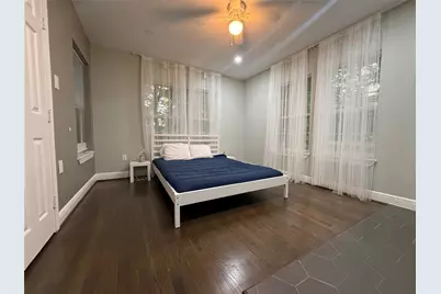 7135 Cayton Street, Houston, TX 77061 - Photo 9