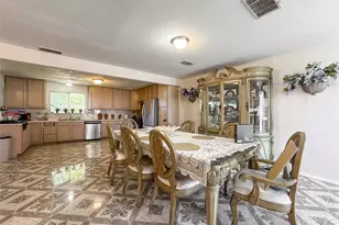 616 Travis St, Webster, TX 77598 - Photo 15