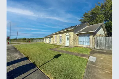 616 Travis Street, Webster, TX 77598 - Photo 3