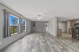 21613 County Rd 37492, Cleveland, TX 77327 - Photo 9